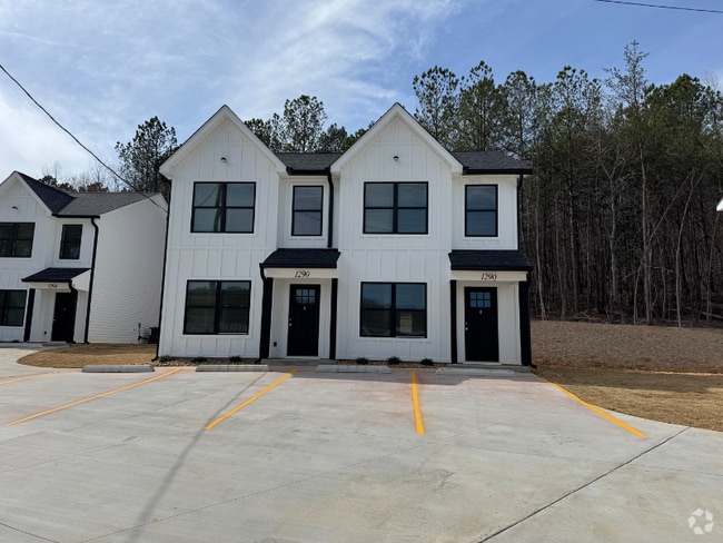 Building Photo - 1288 Tunnel Hill Varnell Rd
