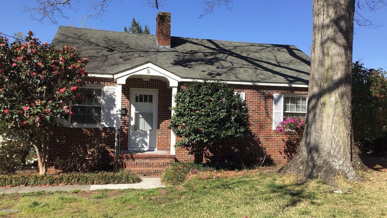 5 Warlick St, Jacksonville, NC 28540 House Rental in Jacksonville, NC