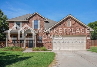 Building Photo - 200 Frontier Cove