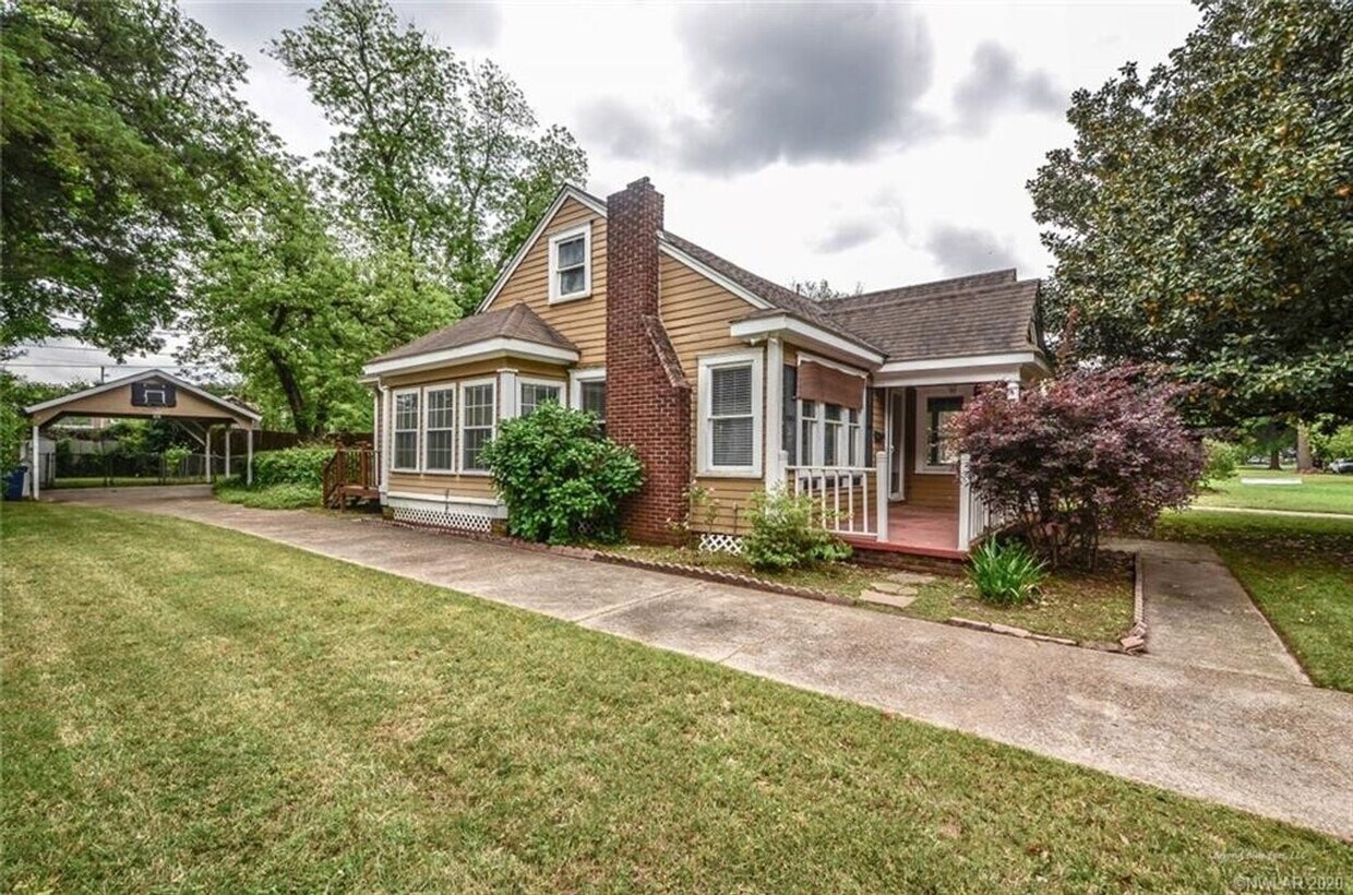 Primary Photo - 3 br, 1 bath House - 3427 Broadmoor Blvd