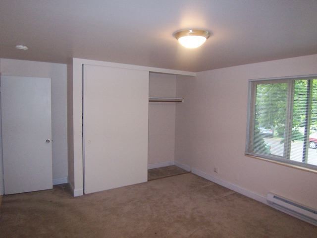 Foto del edificio - 9511 Roosevelt Way NE