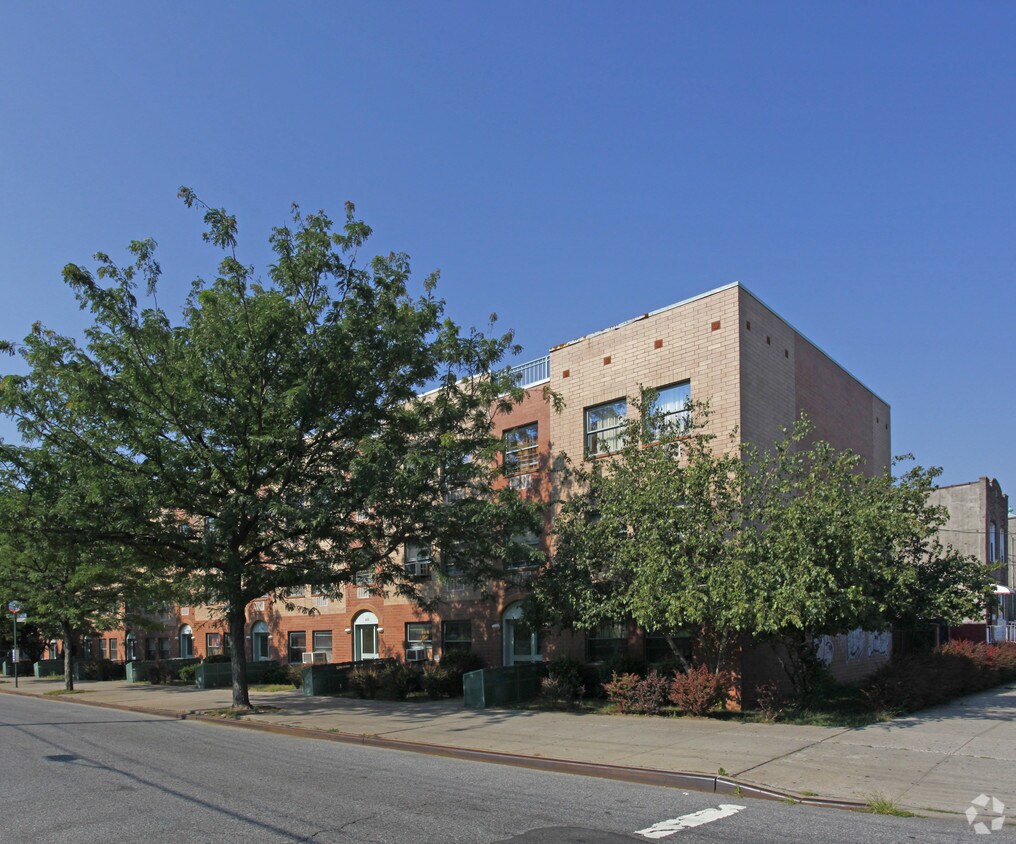 Foto principal - 1024 Glenmore Ave