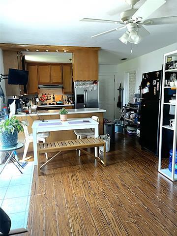 Foto del edificio - 725 Danish Dr