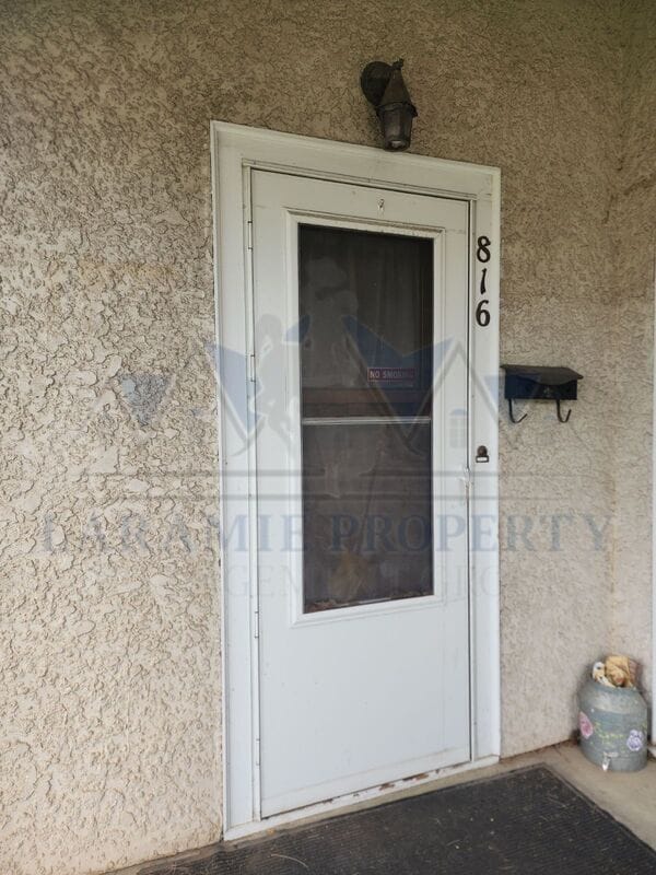 Foto del edificio - 816 Grand Ave