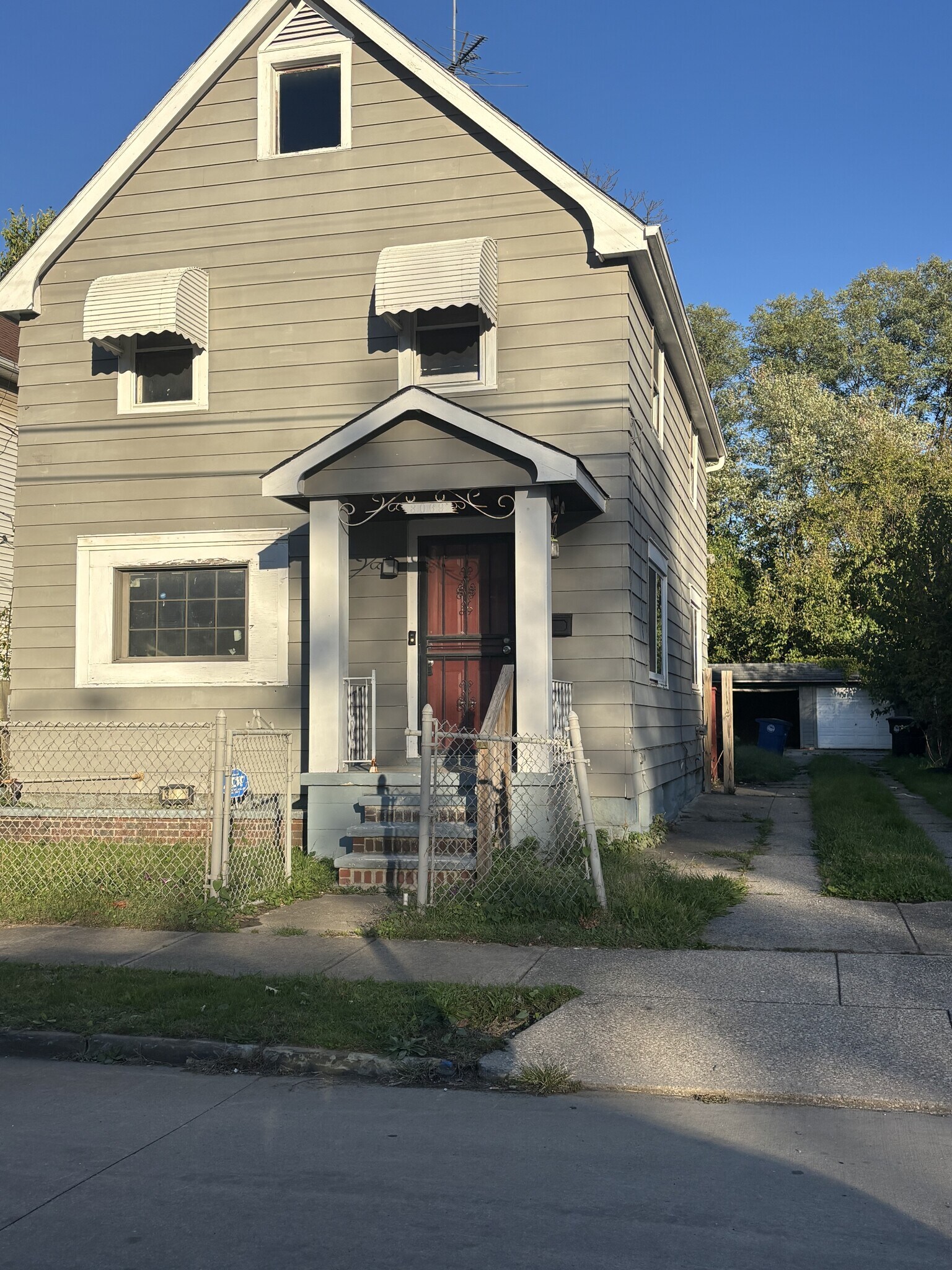 3069 E 67th St Cleveland, OH 44127 – photo 1