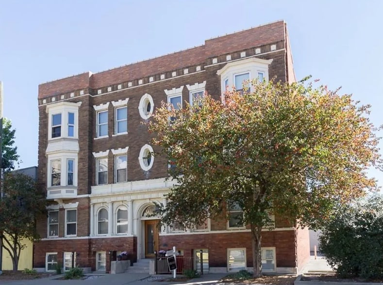 Historic Wilson building - 643 Fort Wayne Ave