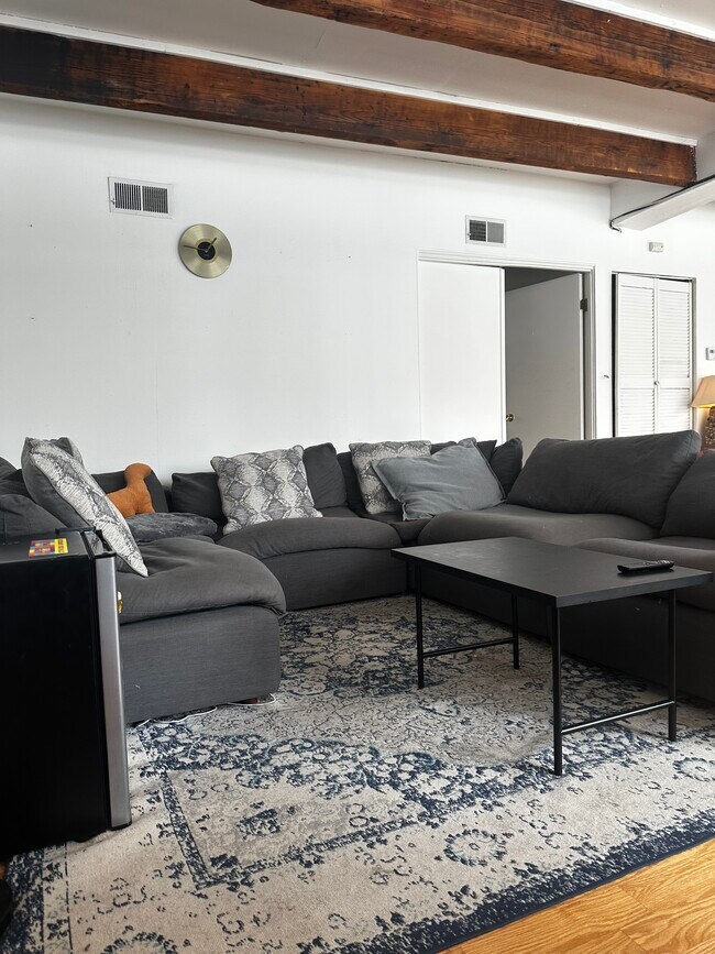 Foto del edificio - 1531 N Wells St