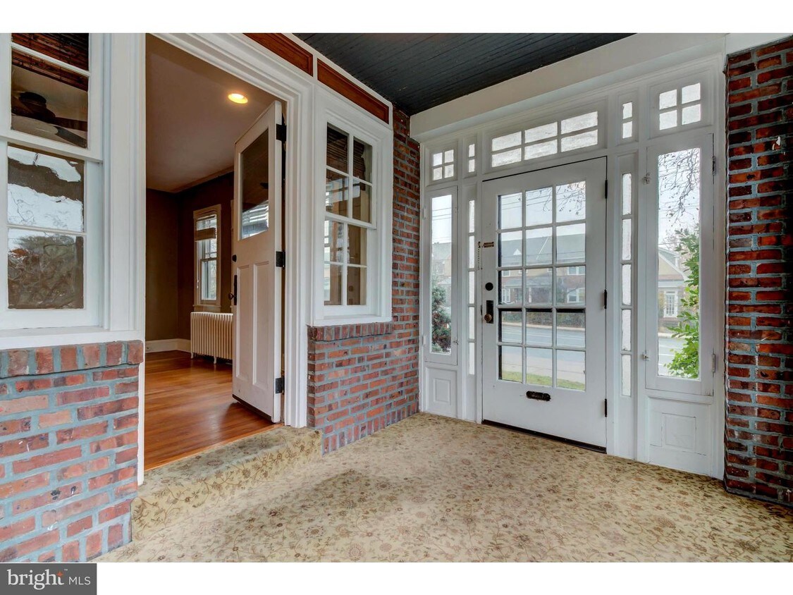 Foto principal - 451 S Union St