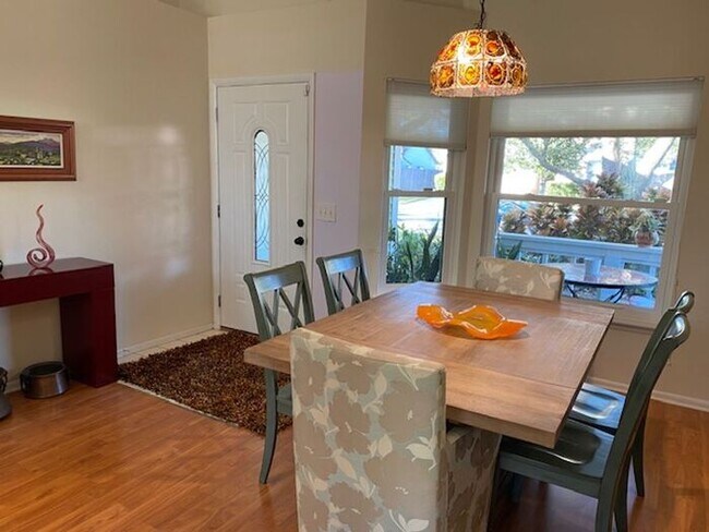 Foto del edificio - Florida living at its finest with the 2 bedrooms and 2 bathrooms plus a flex room home!