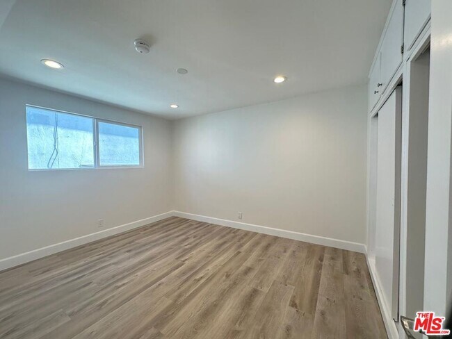 Foto del edificio - 1462 S Wooster St