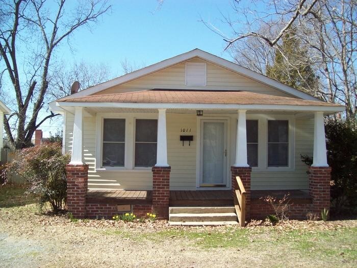 Primary Photo - 1011 Washington Street, Roanoke Rapids