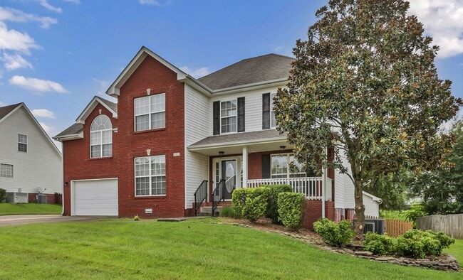 Building Photo - 3332 Victoria Ct