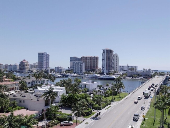 Building Photo - 2500 E Las Olas Blvd