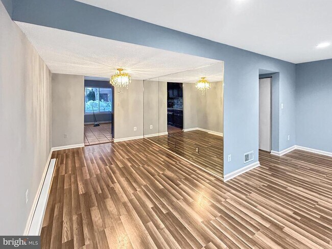 Foto del edificio - 19634 Club Lake Rd