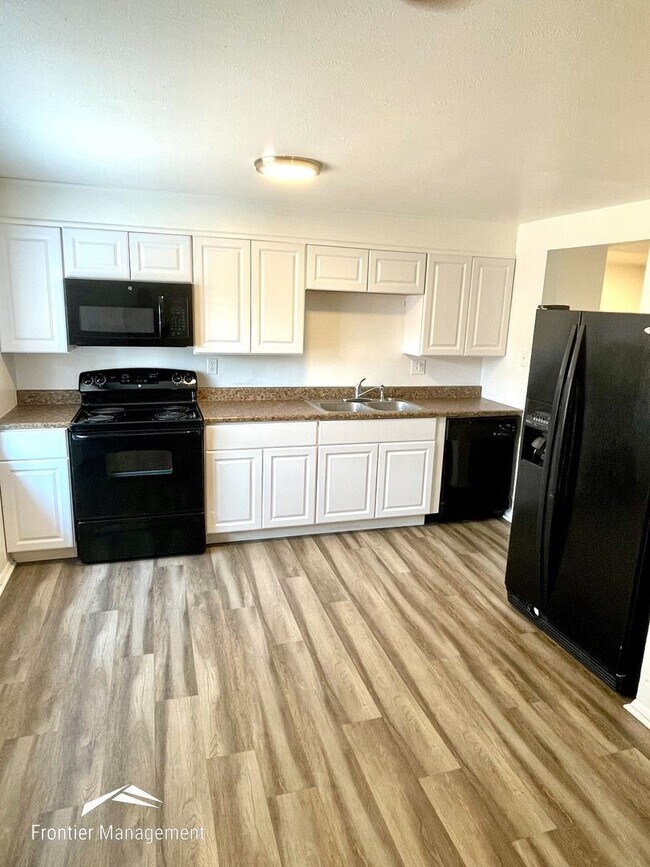 Foto del edificio - 5 br, 2 bath House - 3019 Zion St.