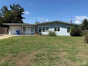 Building Photo - 4921 33rd Terrace N