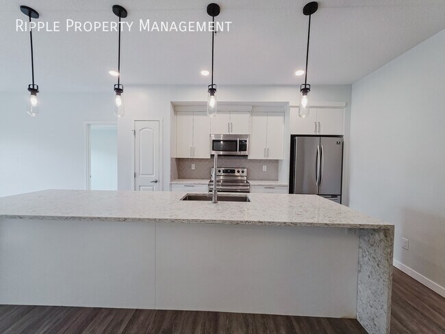 Building Photo - FANTASTIC 2 BEDS/ 2 BATH CONDO | PET FRIENDLY