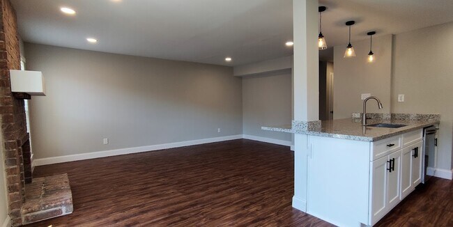 Building Photo - 14293 Misty Meadow Ln
