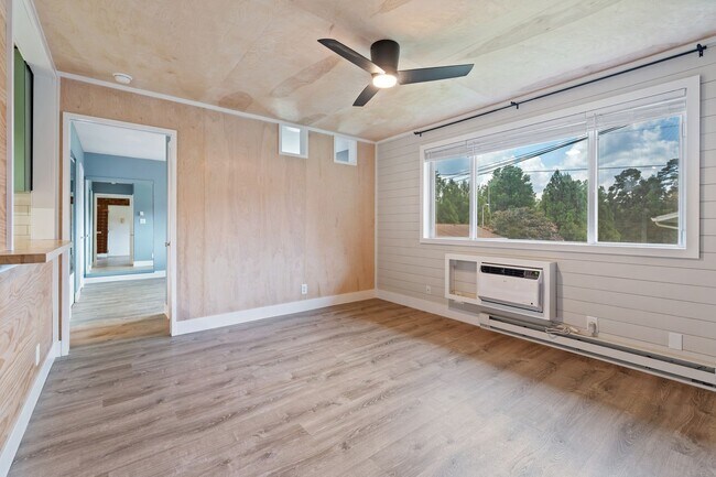 Foto del edificio - Newly Updated 1 Bed 1 Bath Condo in Carrbo...