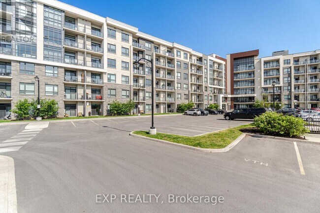 Building Photo - 125 Shoreview Pl