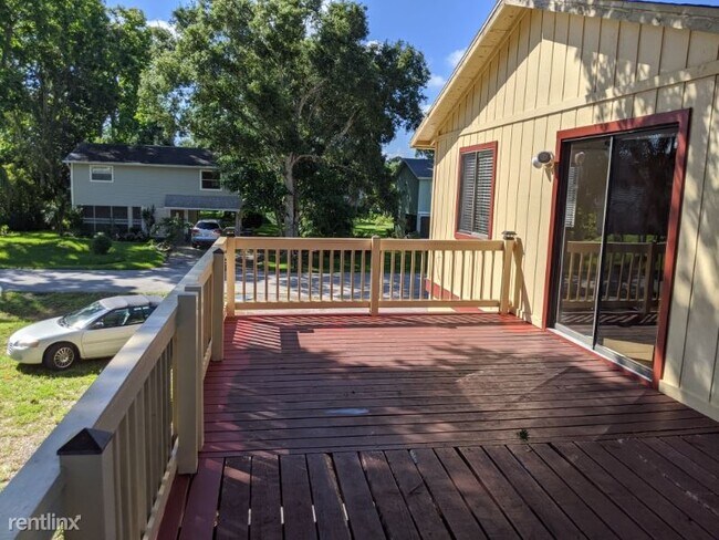 Foto del edificio - 4 br, 2 bath House - 8173 Albatross Rd