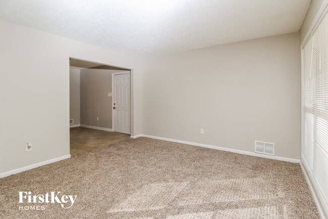Foto del edificio - 1401 S Hicks Cir NW