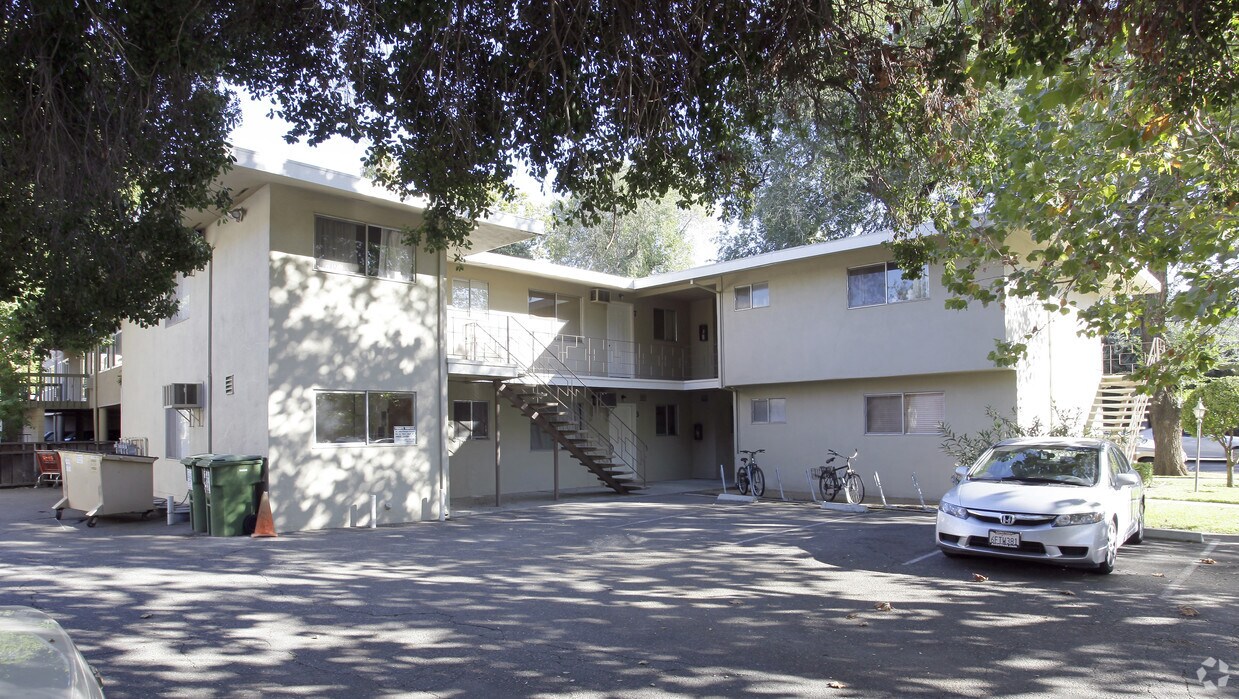 407 1st St, Davis, CA 95616 Apartments in Davis, CA