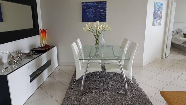 Building Photo - 3400 NE 192 St