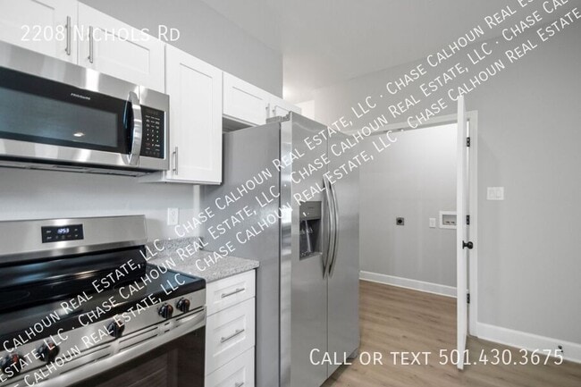 Foto del edificio - 2208 Nichols Rd