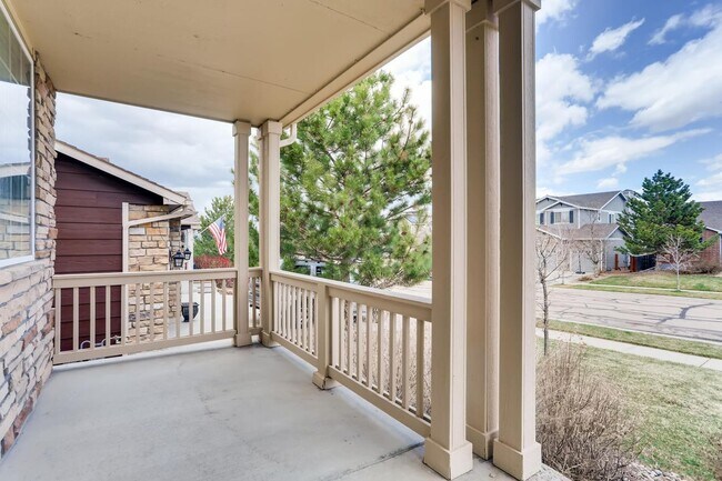 Building Photo - Beautiful 4 Bedroom Home with 3-car Garage...