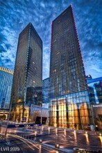 Building Photo - 3722 S Las Vegas Blvd