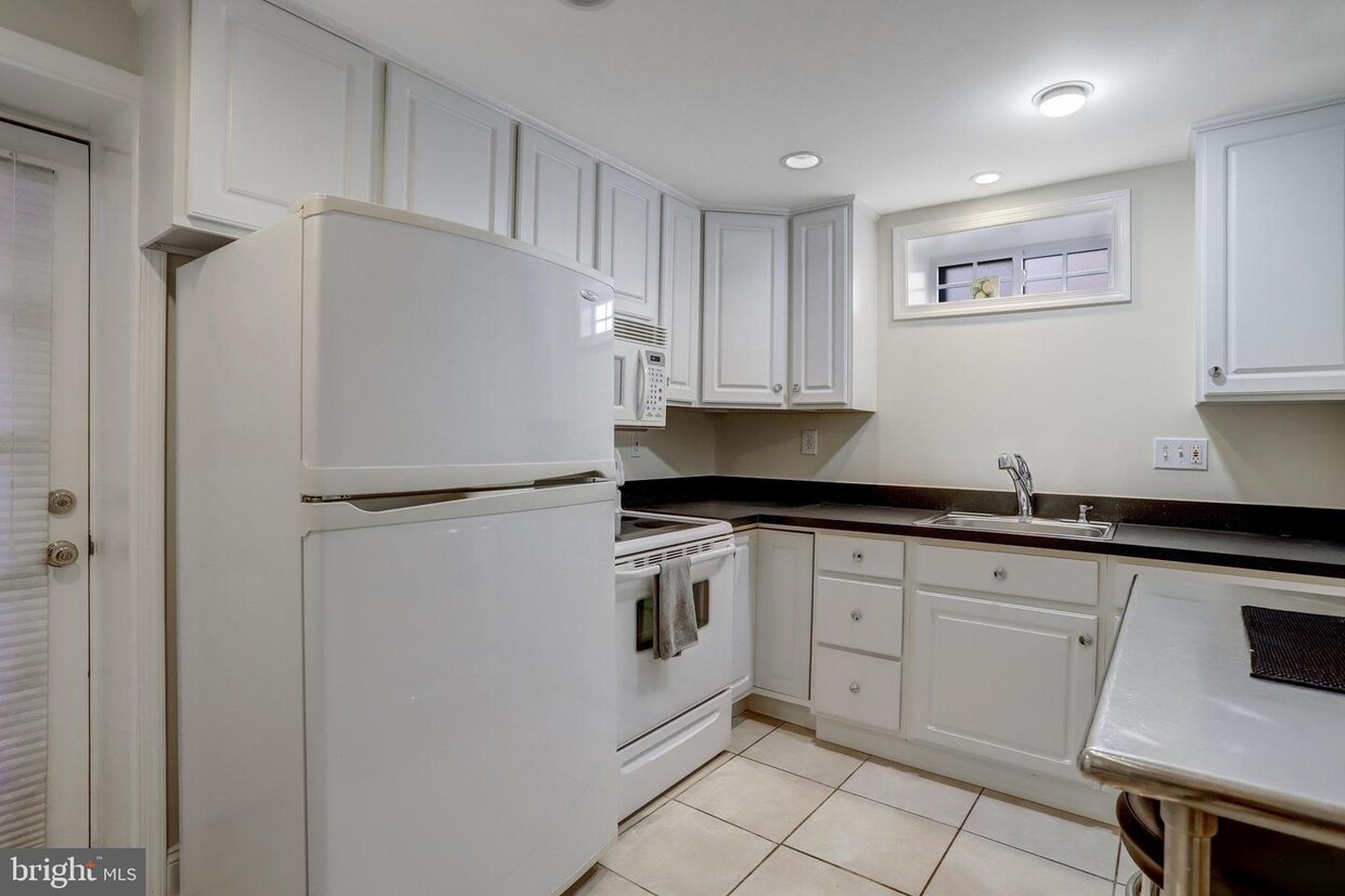 Foto principal - 2316 S Eads St