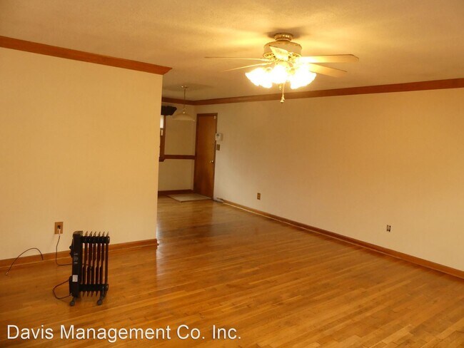 Building Photo - 3 br, 2 bath House - 1642 Wingfield Drive
