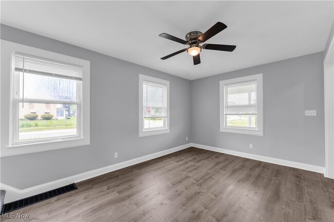 Building Photo - 302 Louisiana Ave