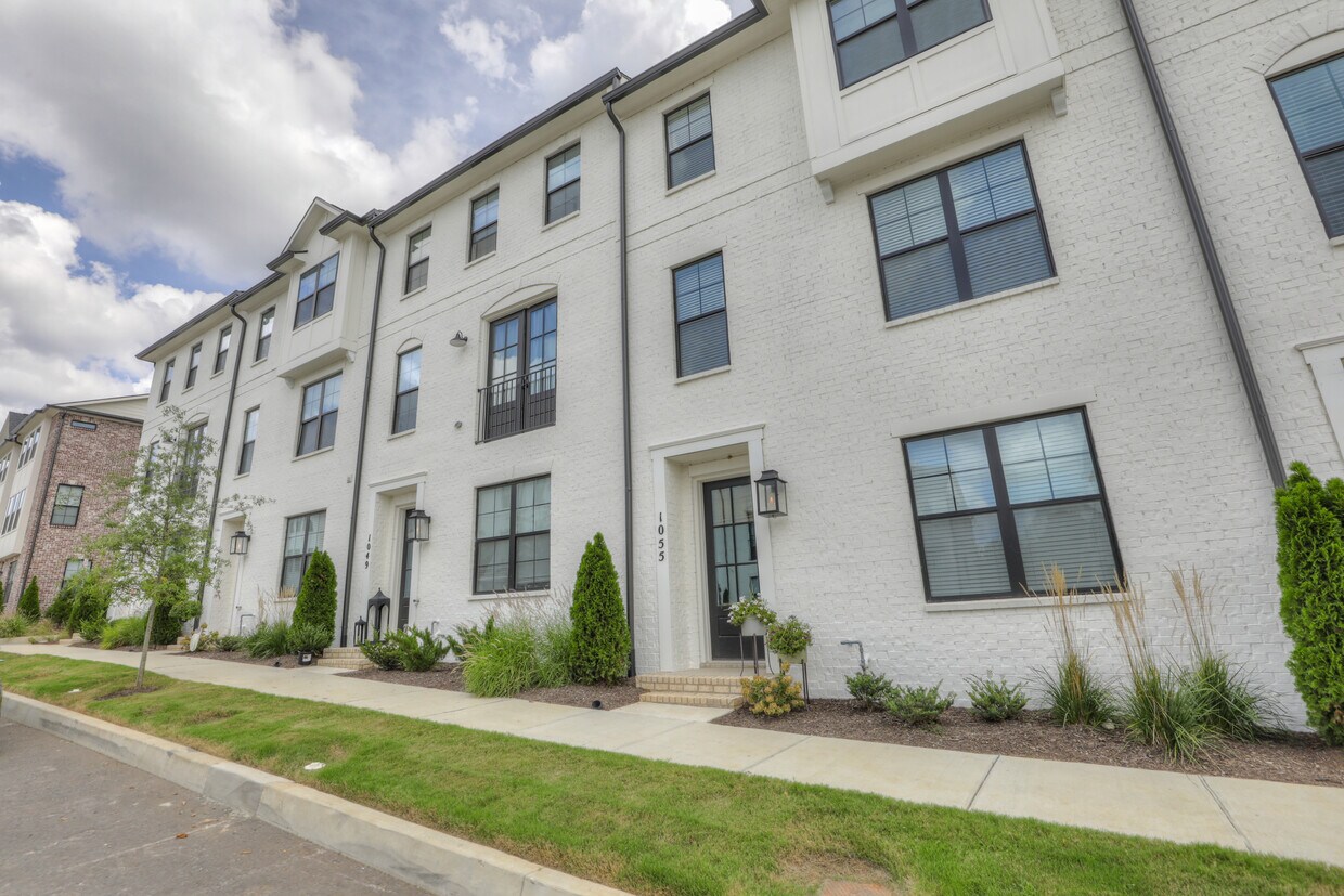 2012 Old Creek Ln, Franklin, TN 37064 Townhome Rentals in Franklin TN