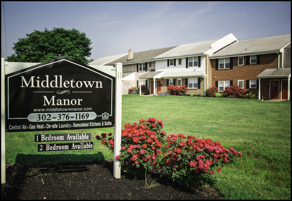 Primary Photo - Middletown Manor