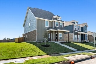 Building Photo - 1000 Camelia Grv Ct