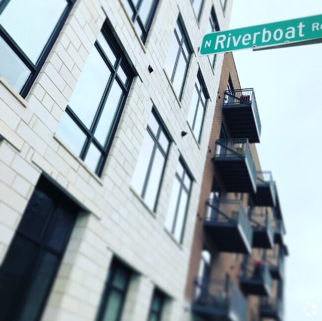 Riverwest Loft Apartments for Rent Milwaukee, WI 2 Rentals