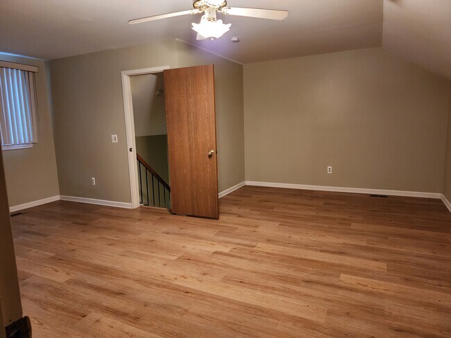 Building Photo - 3370 Heritage Pky