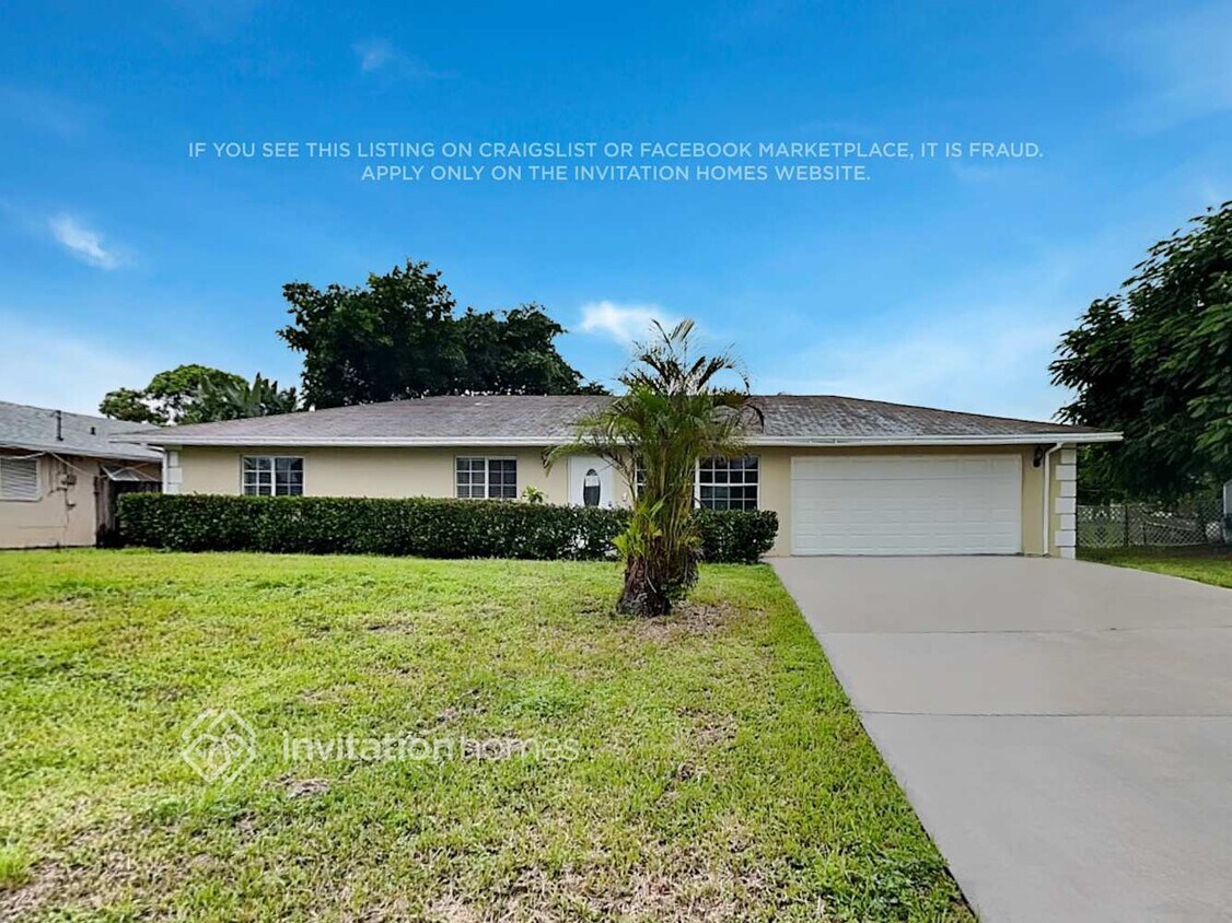 Foto principal - 6713 Riparian Rd