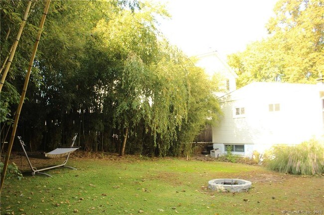 Foto del edificio - 16 Ingalls Ave