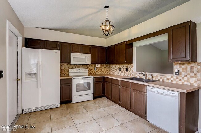 Building Photo - 3 br, 2 bath House - 96403 Otter Run Dr
