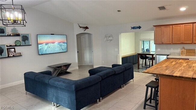 Foto del edificio - 3195 Mayflower Terrace