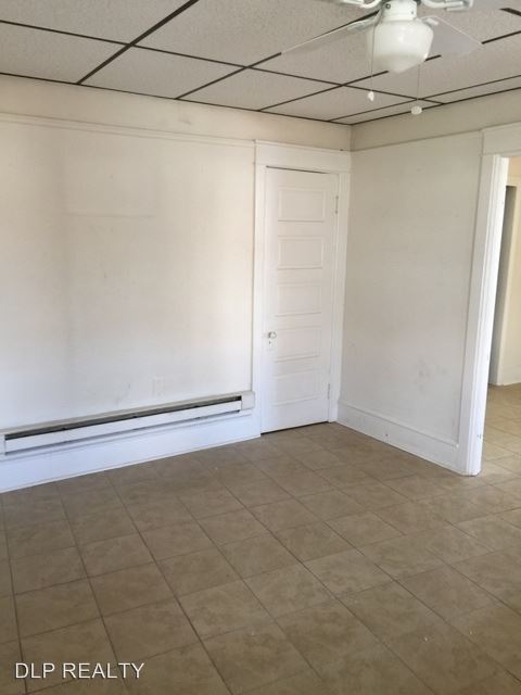 Building Photo - 302 Lehigh Ave