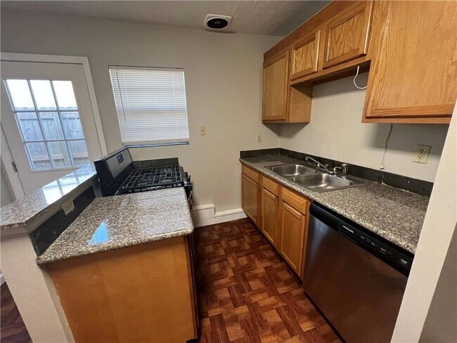 Building Photo - 2222 Florida Ave