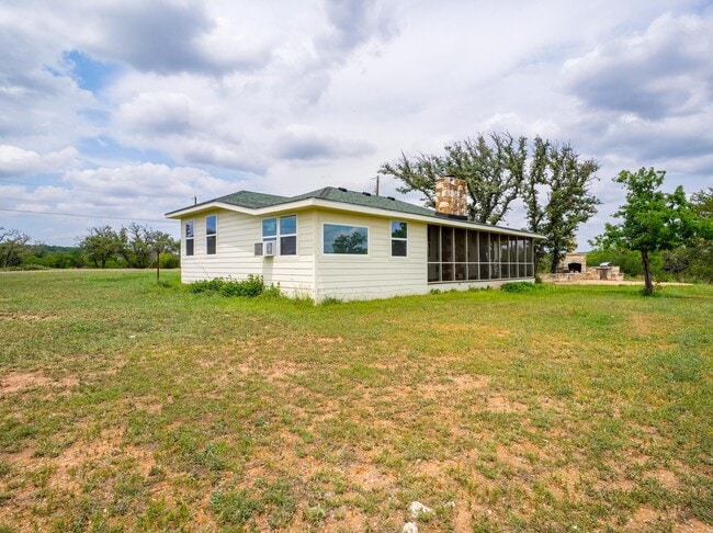 Building Photo - 6141 E Farm to Market 1431