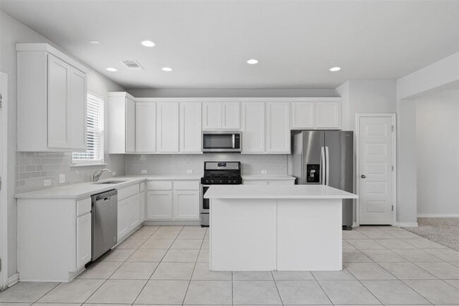Building Photo - 2129 Pecan Island Dr