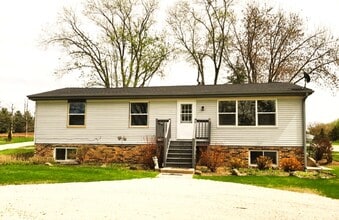 Building Photo - 18805 McGuire Rd