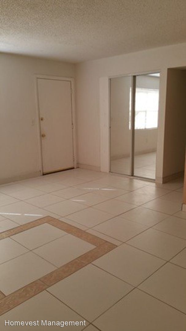 Building Photo - 2 br, 2 bath House - 741 Wyman Court #A-741