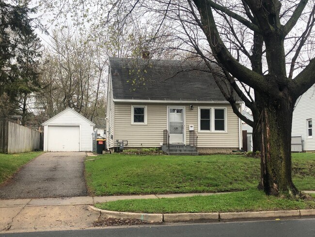 Foto del edificio - Two Bedroom Home in NW Rochester MN